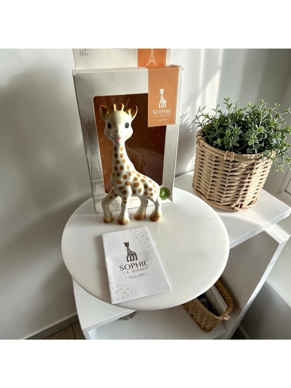 Sophie la Girafe Baby Teething Toy Squeaker with packaging France